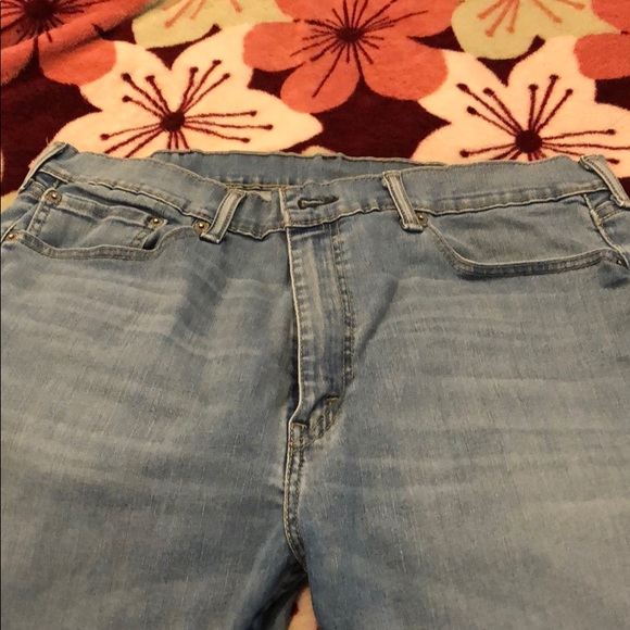 LEVI STRAUSS & CO. - Picture 8 of 9